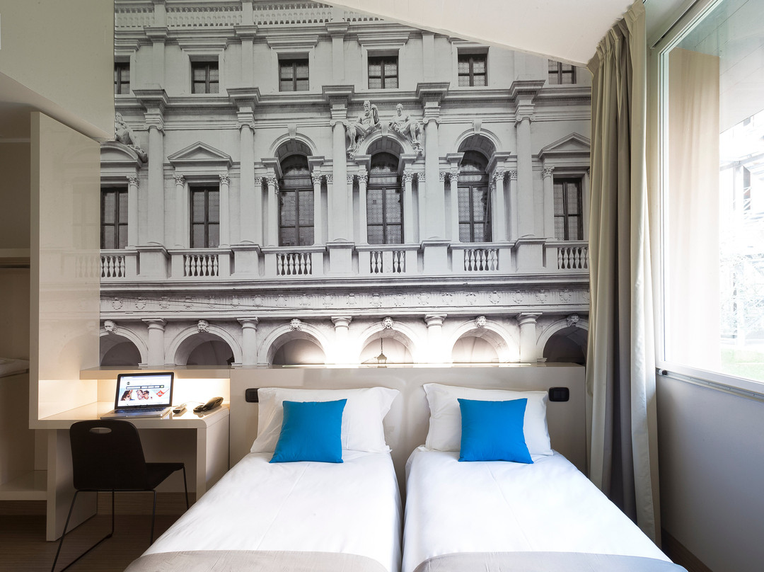 B&b Hotel Bergamo City主图