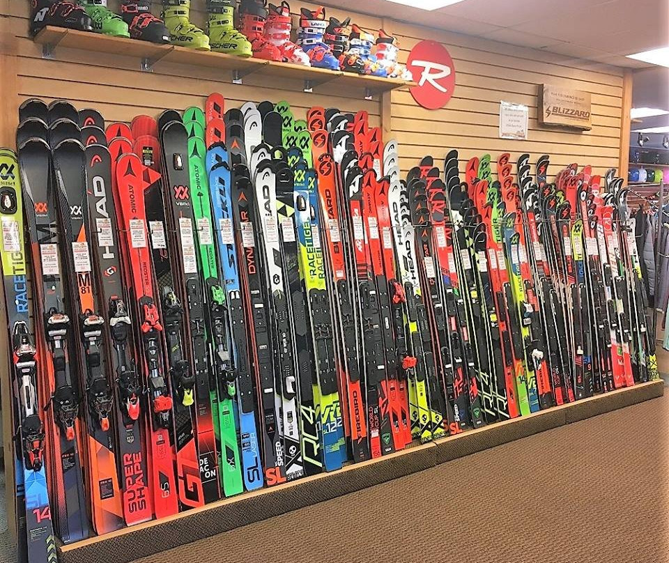 Peak Performance Ski Shop-基灵顿必去景点