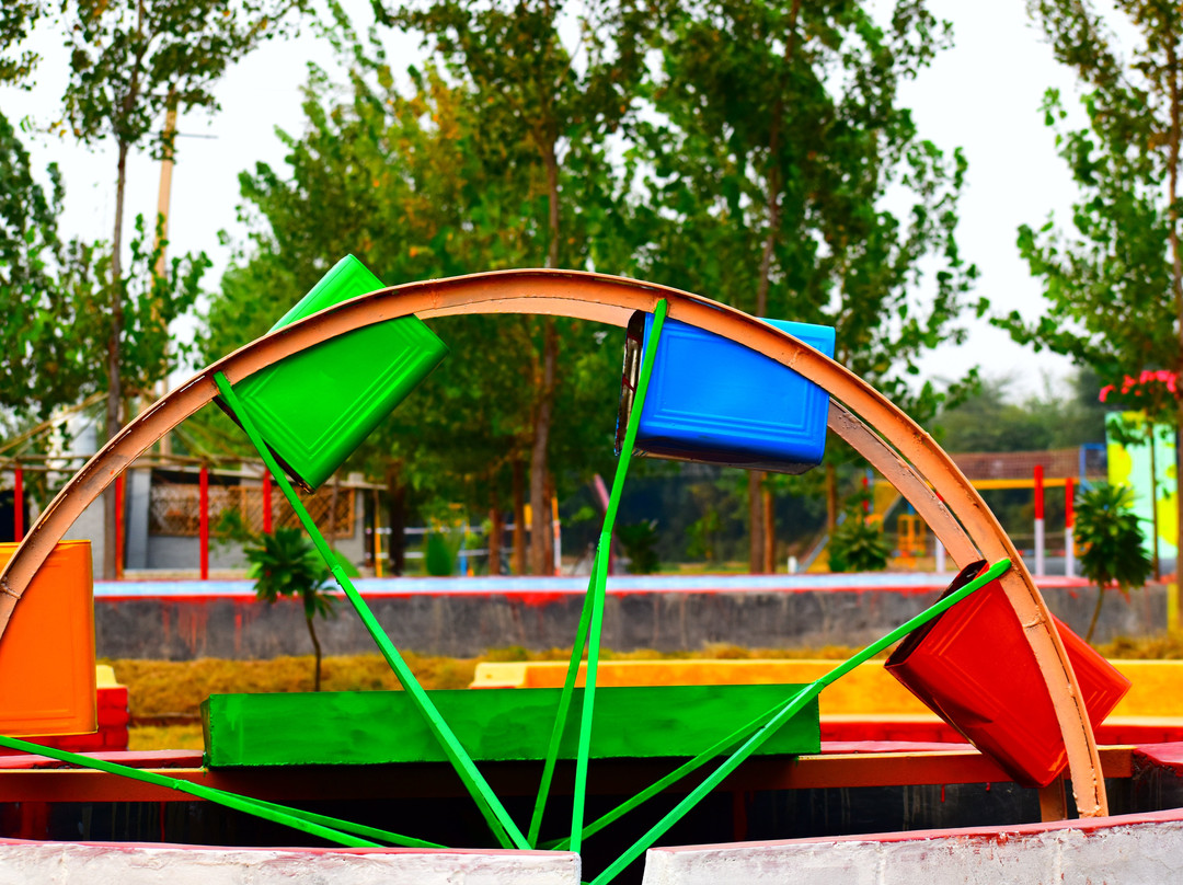 Rajwada Farms-法里达巴德必去景点