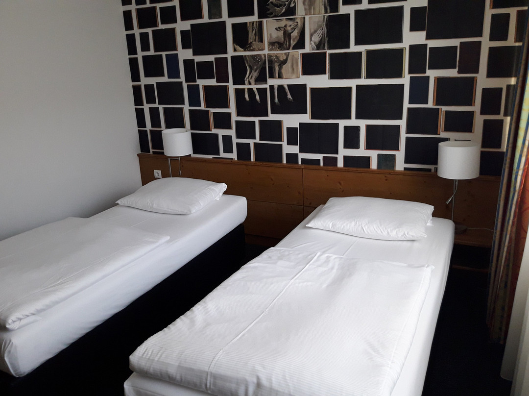 Hotel Hamburg-Wittenburg主图