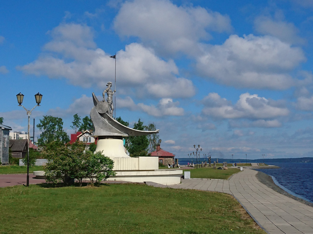 Embankment of Lake Onega景点图片