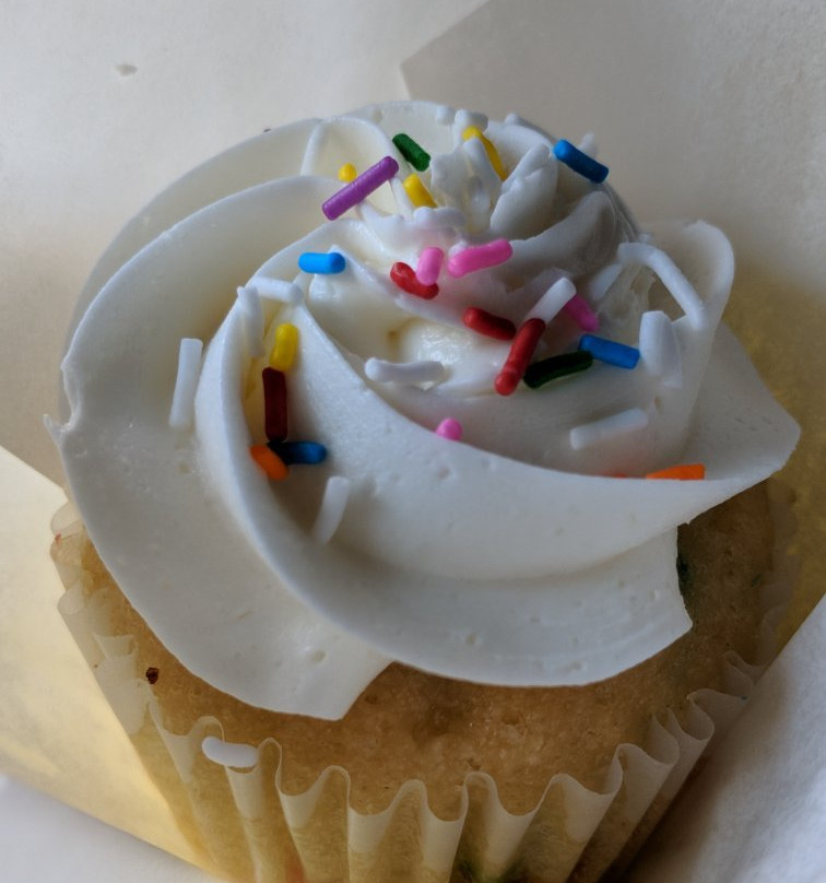 On The Border Bakeshop