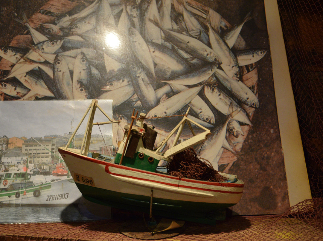 Barco Museo Boniteiro "Reina del Carmen”.-Burela必去景点