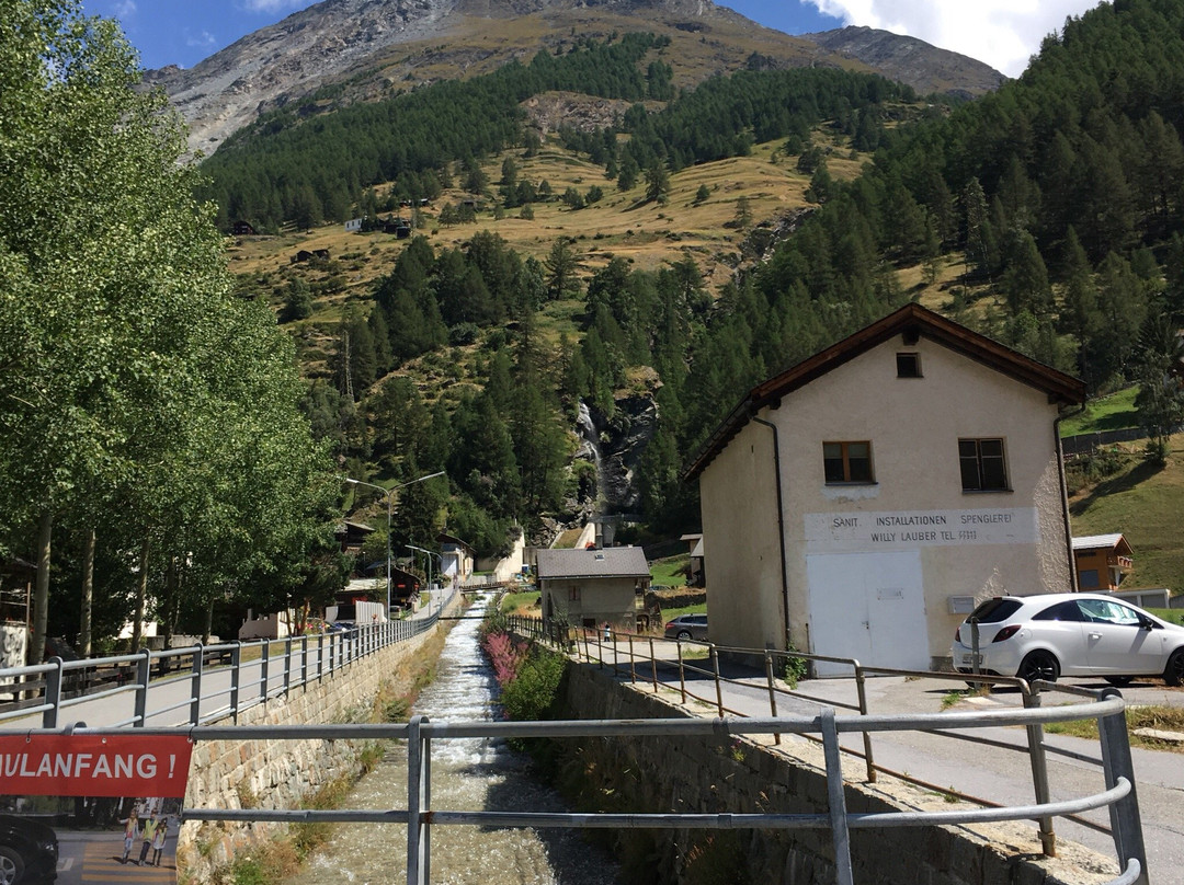 Office du tourisme de Täsch-塔什必去景点