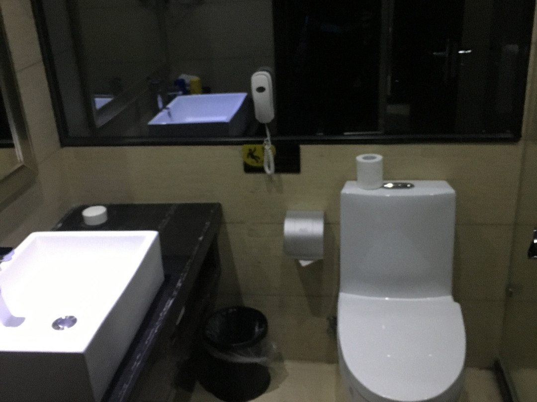 福一大酒店主图