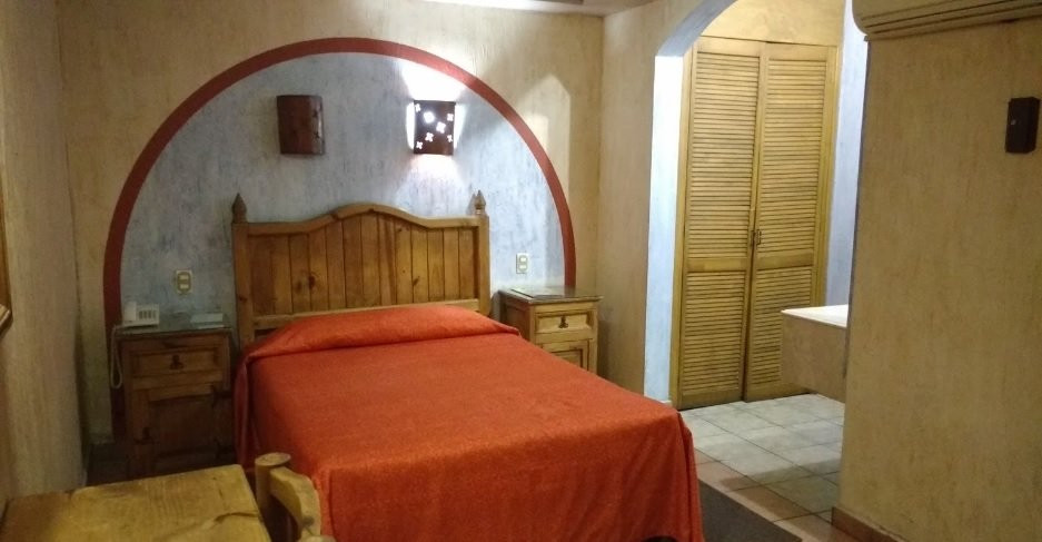 Hotel Plaza Las Fuentes