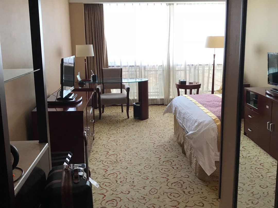 诸城市酒店住宿-华玺大酒店