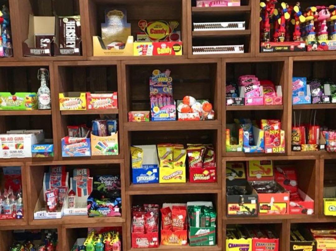Chippewa Candy Shop景点图片