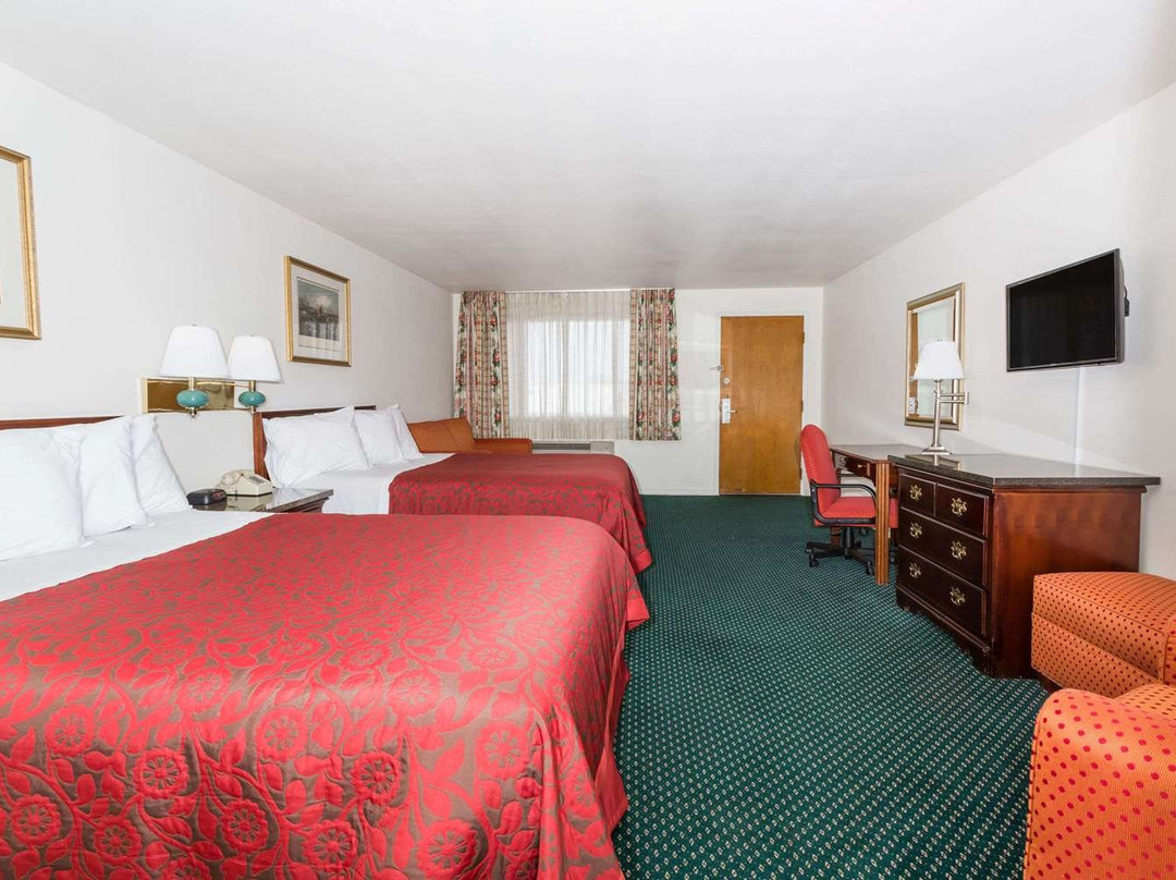 Days Inn by Wyndham Kimball主图