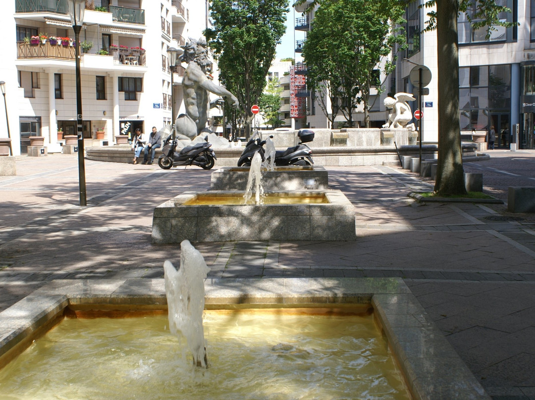 Fontaine du Centaure景点图片
