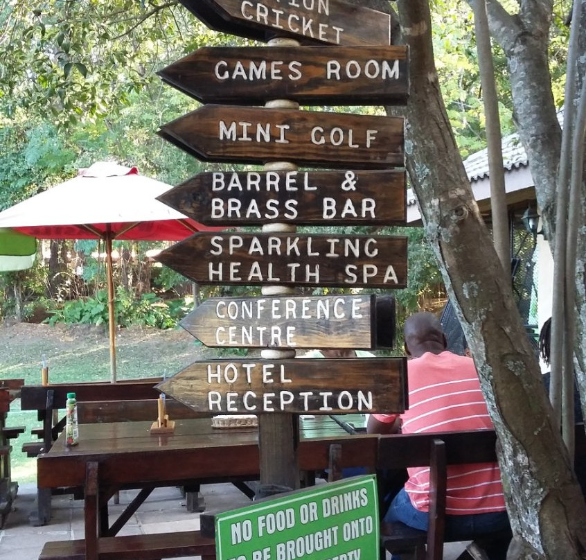 Sparkling Waters Hotel & Spa主图