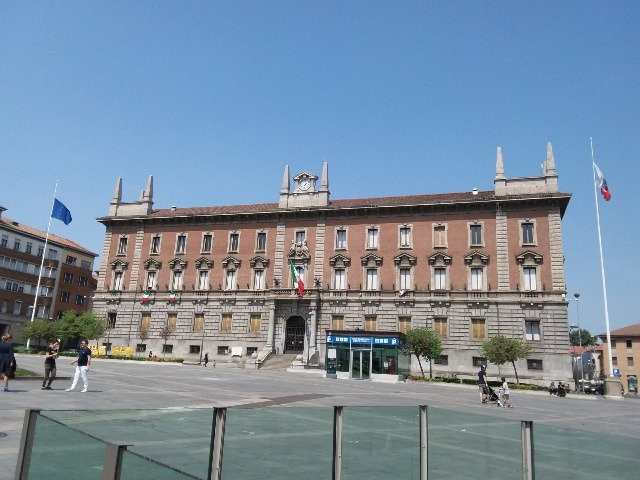 Palazzo civico景点图片