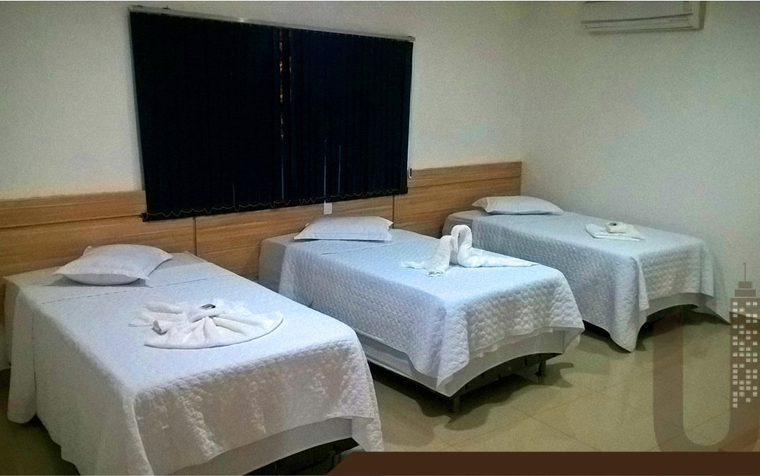 Urbano's Hotel主图