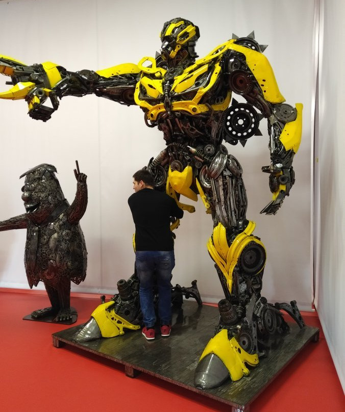 Galeria Figur Stalowych景点图片