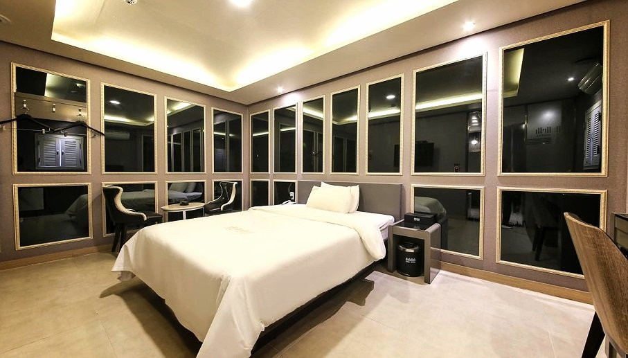 利川市酒店住宿-Cine Hotel