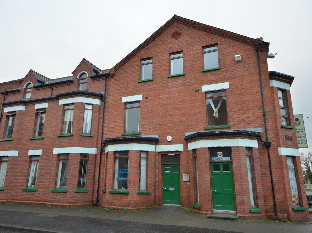 OYO Paradore Lodge主图