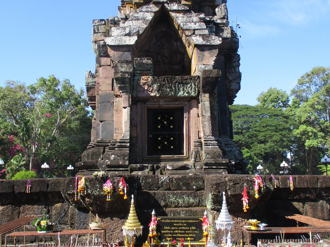 Phra That Narai Cheng Weng-沙功那空必去景点