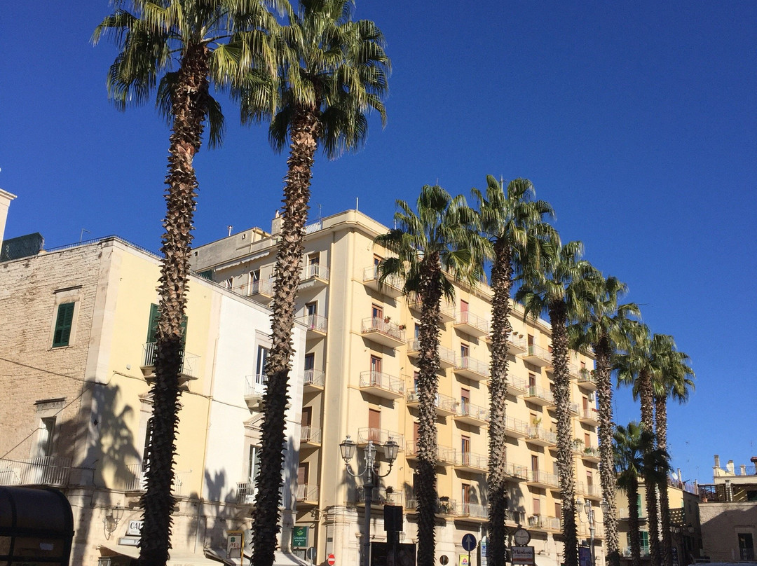 Sovereto旅游景点-Torre Normanna o dell'Orologio