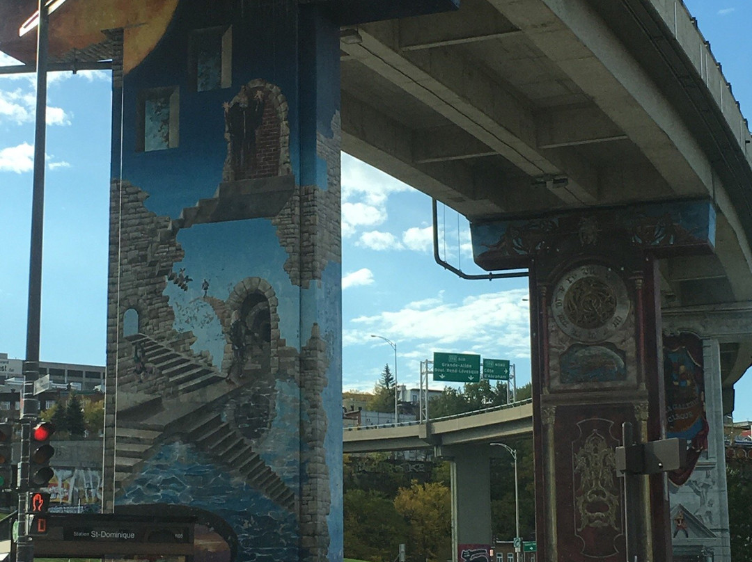 Les Fresques des Piliers-魁北克市必去景点