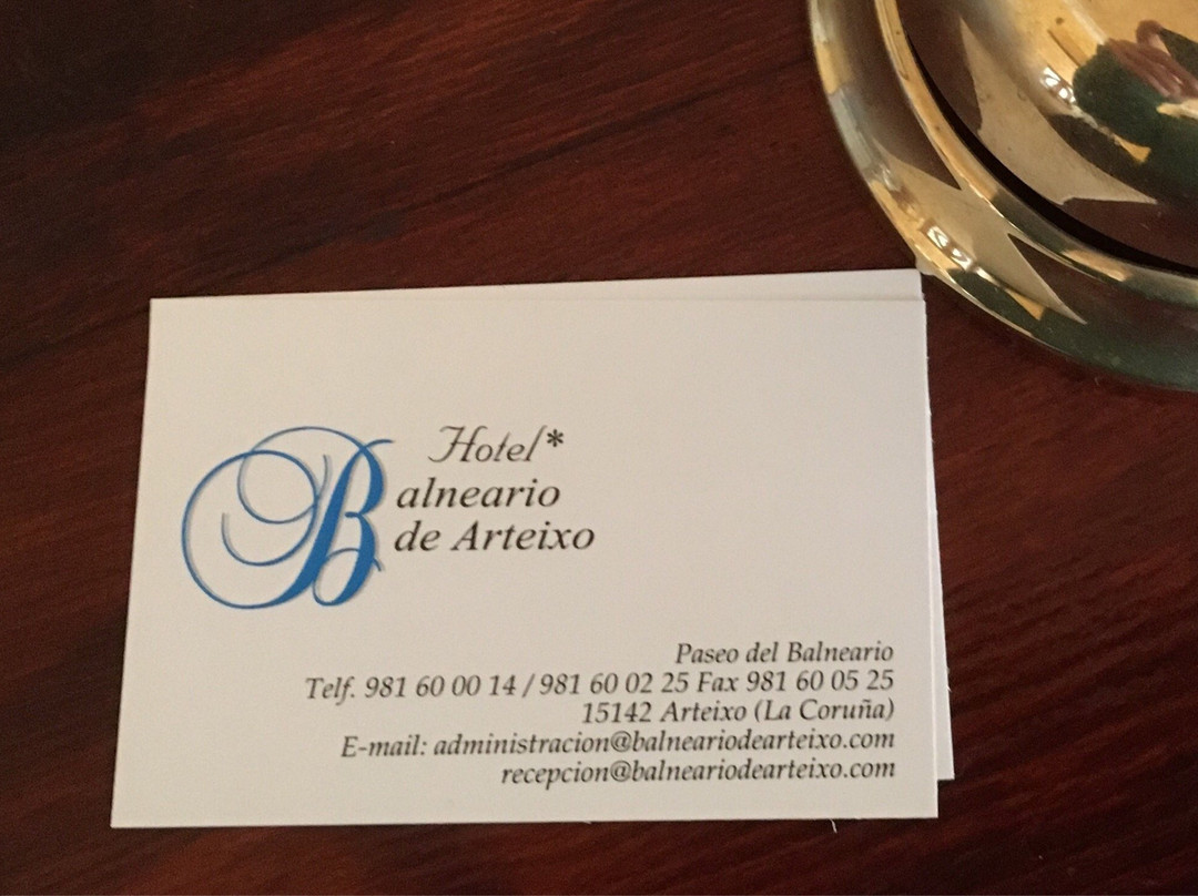 阿尔泰霍水疗酒店主图