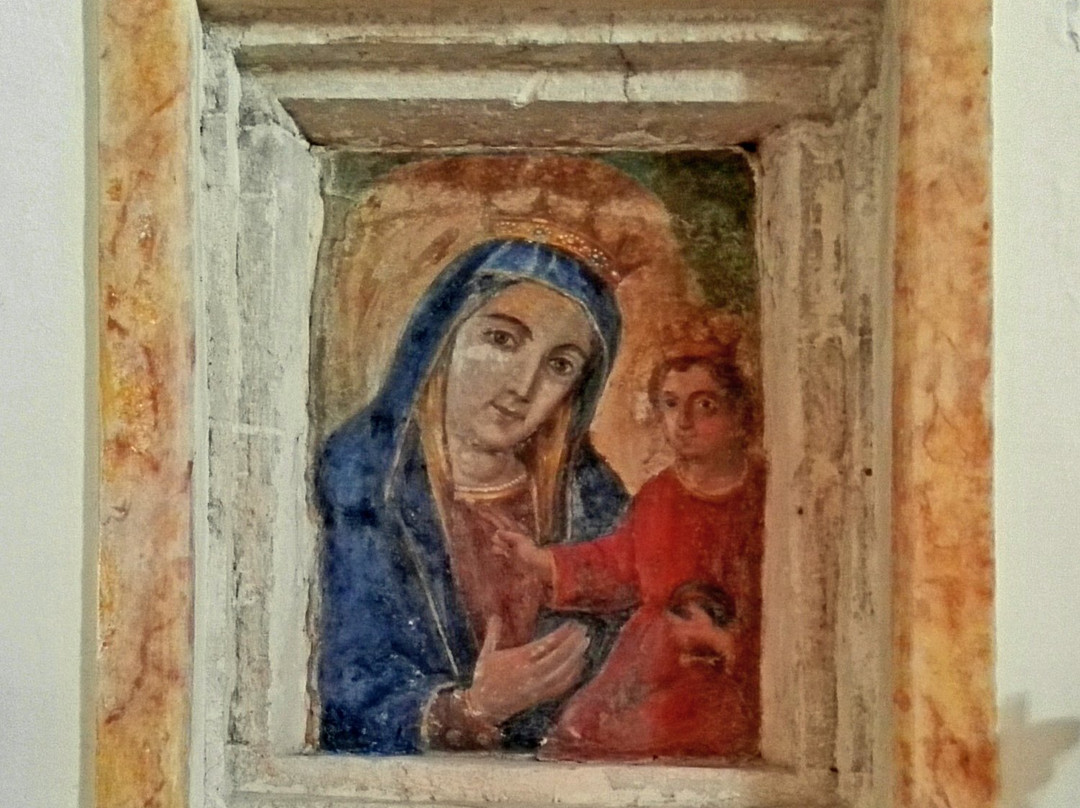 Santuario Madonna della Camera-Roccaforzata必去景点