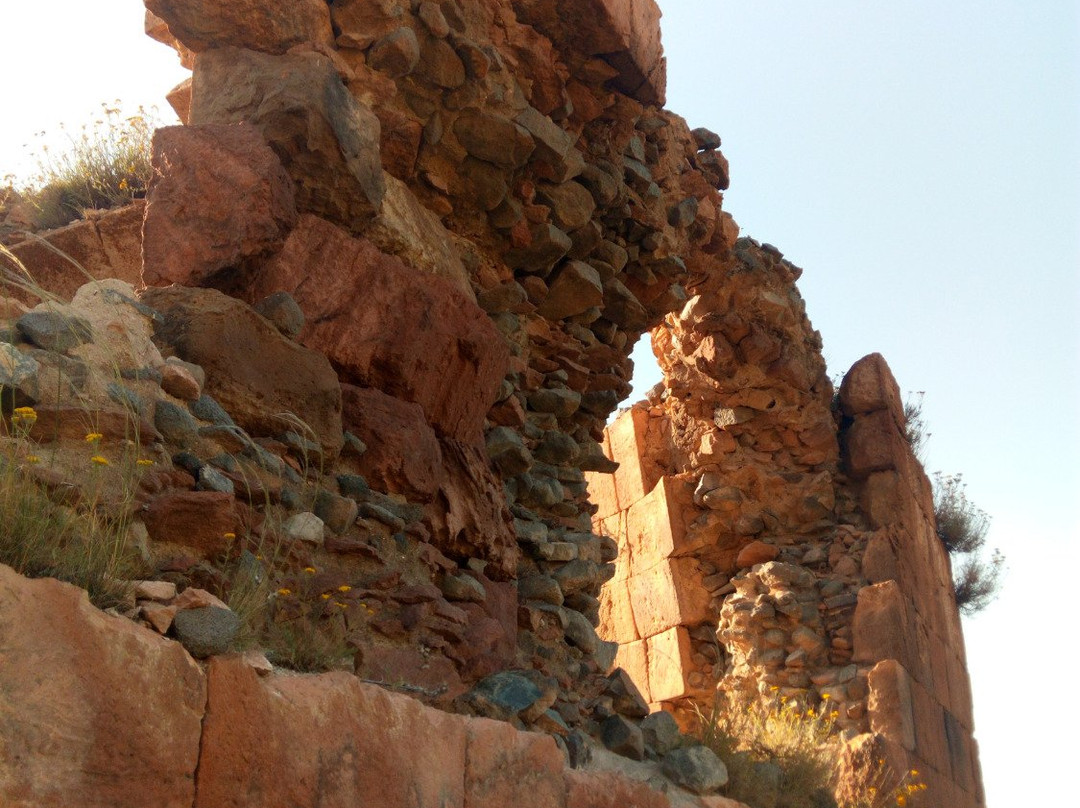 Tanahati Karmir Monastery景点图片