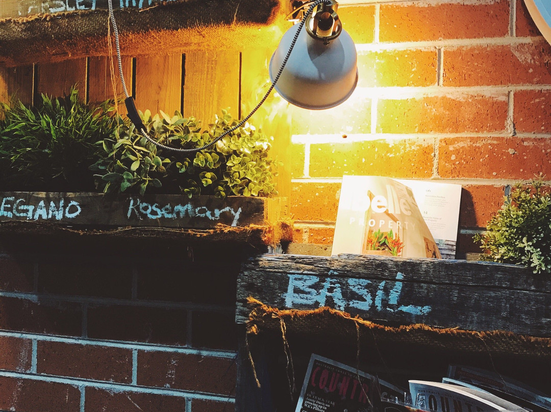 Harriman's Pizza, Pasta and Grill