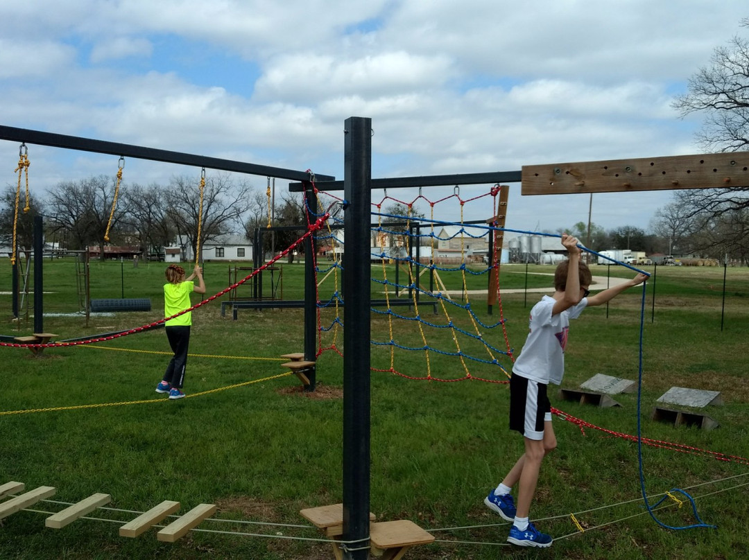 Siloville Climbing Gym-Hico必去景点