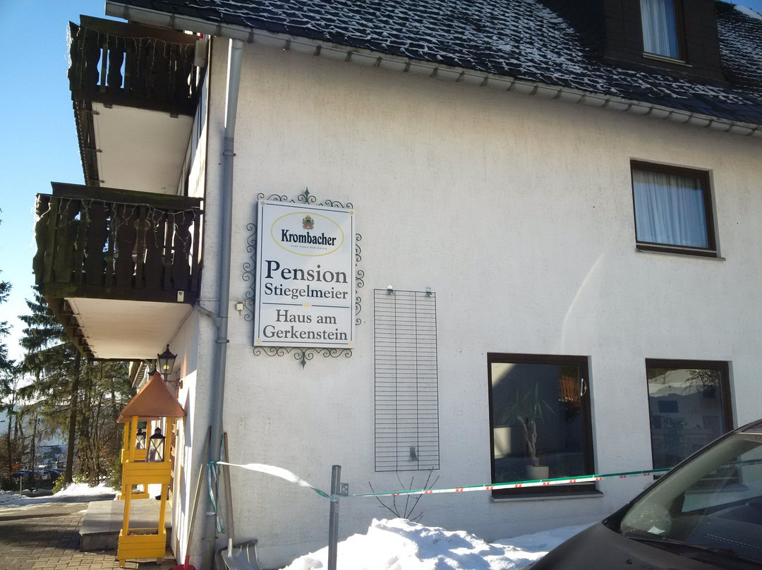 Neuastenberg酒店住宿-Pension Stiegelmeier