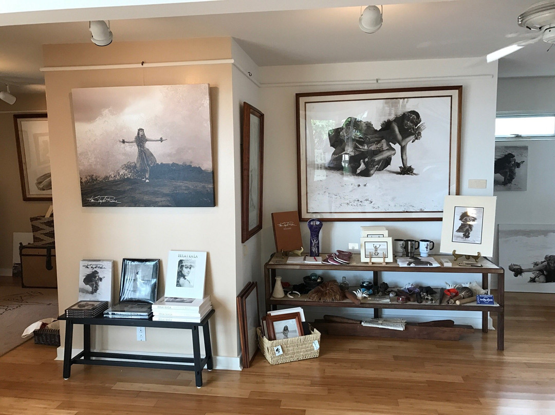 Kim Taylor Reese Gallery-哈乌乌拉必去景点