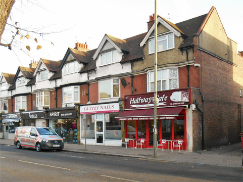 Halfway cafe and Restaurant