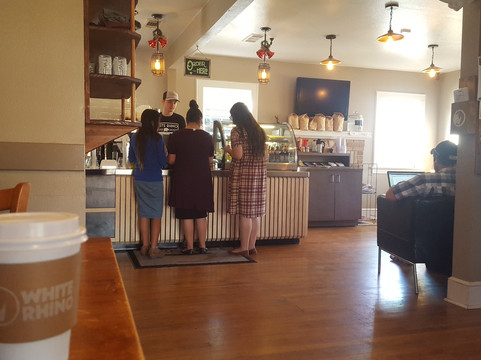 Cedar Hill餐馆和美食-White Rhino Coffee