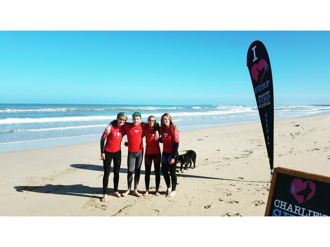 Charlie's Surf School-罗布必去景点