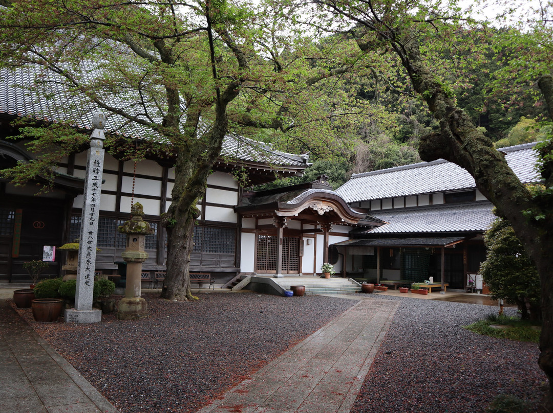Keirinji Temple景点图片