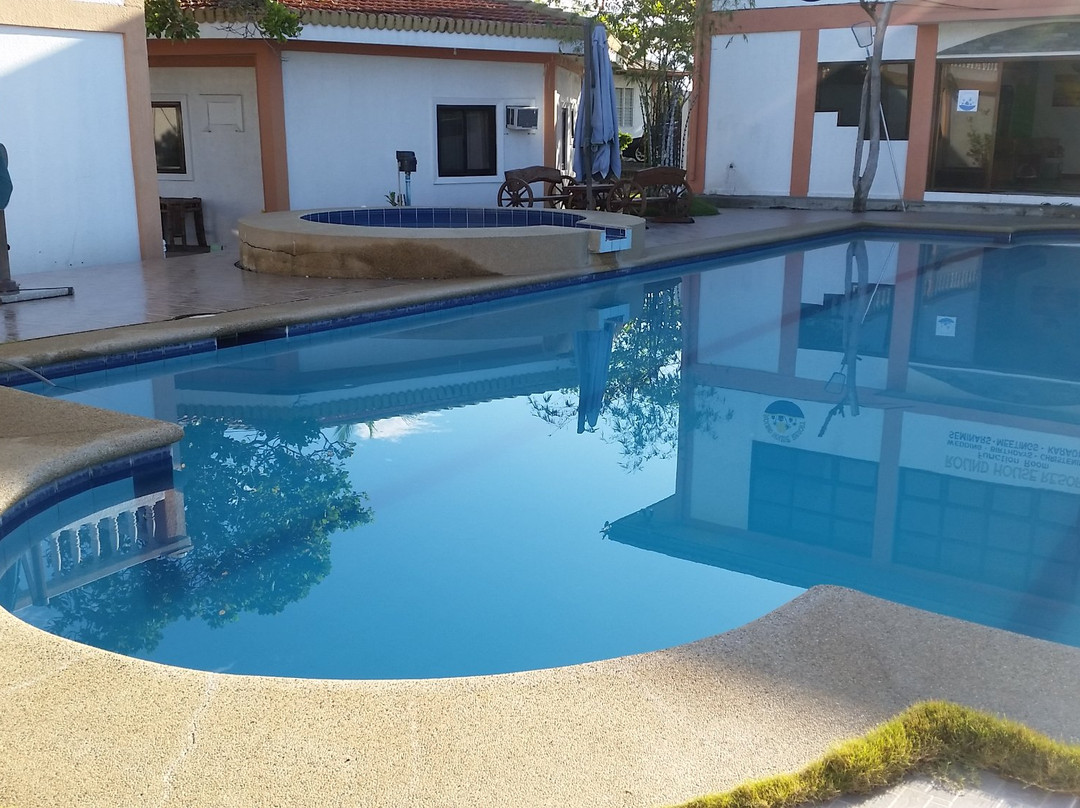 Round House Resort