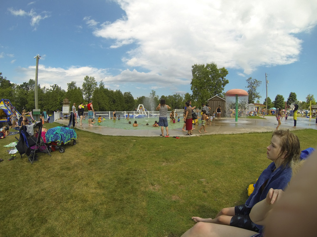 Emerald Lake RV Resort and Waterpark