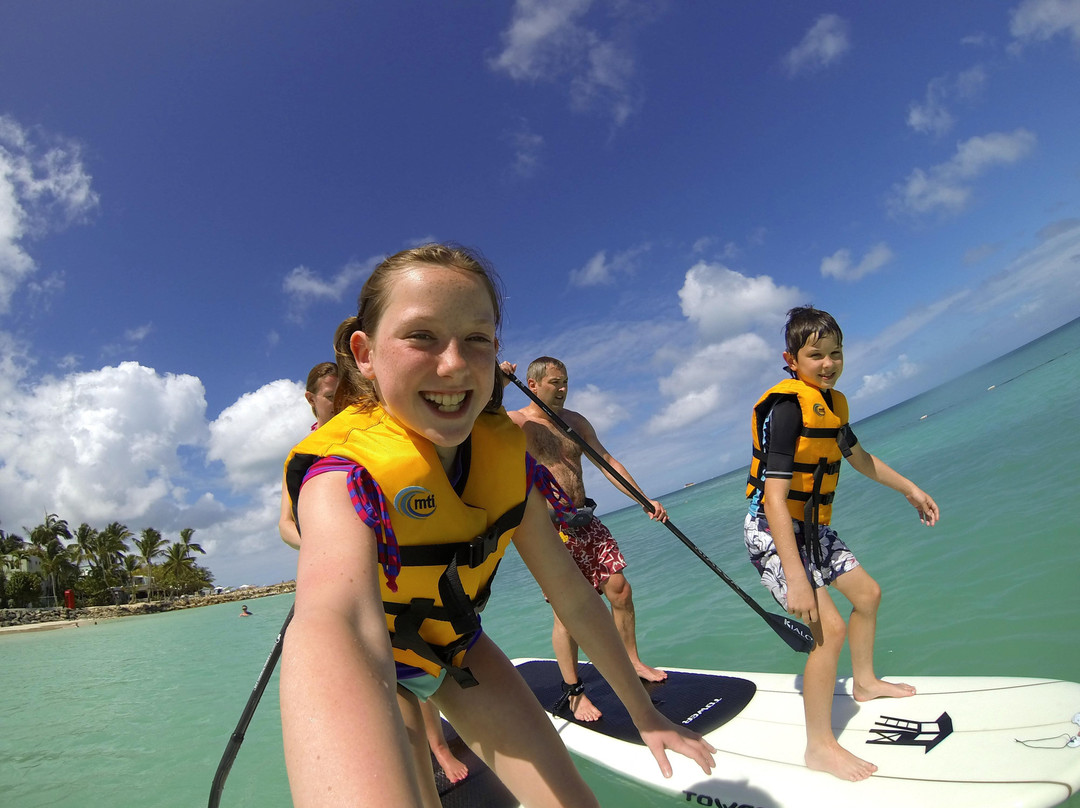 STAND UP PADDLE ANTIGUA-安提瓜必去景点