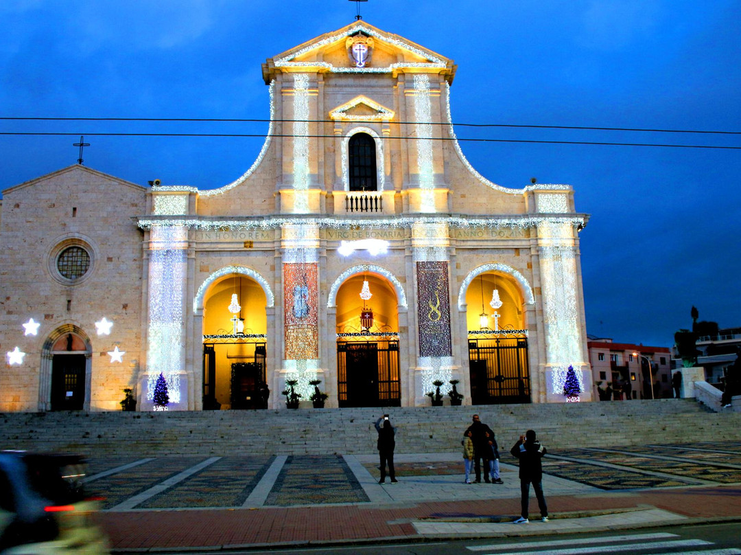 Santuario e Basilica di Bonaria景点图片