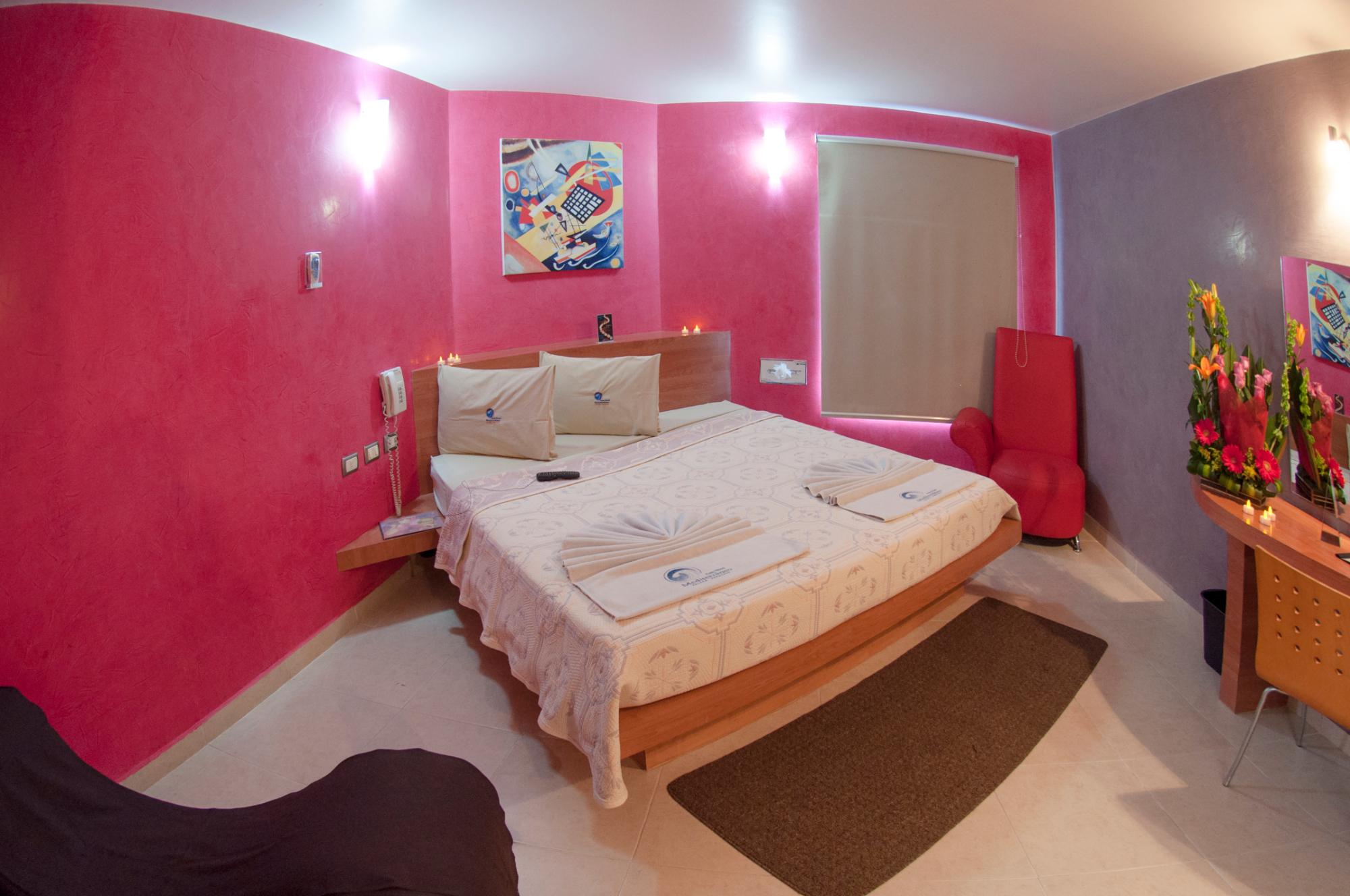 Auto-Hotel Mediterraneo-官方