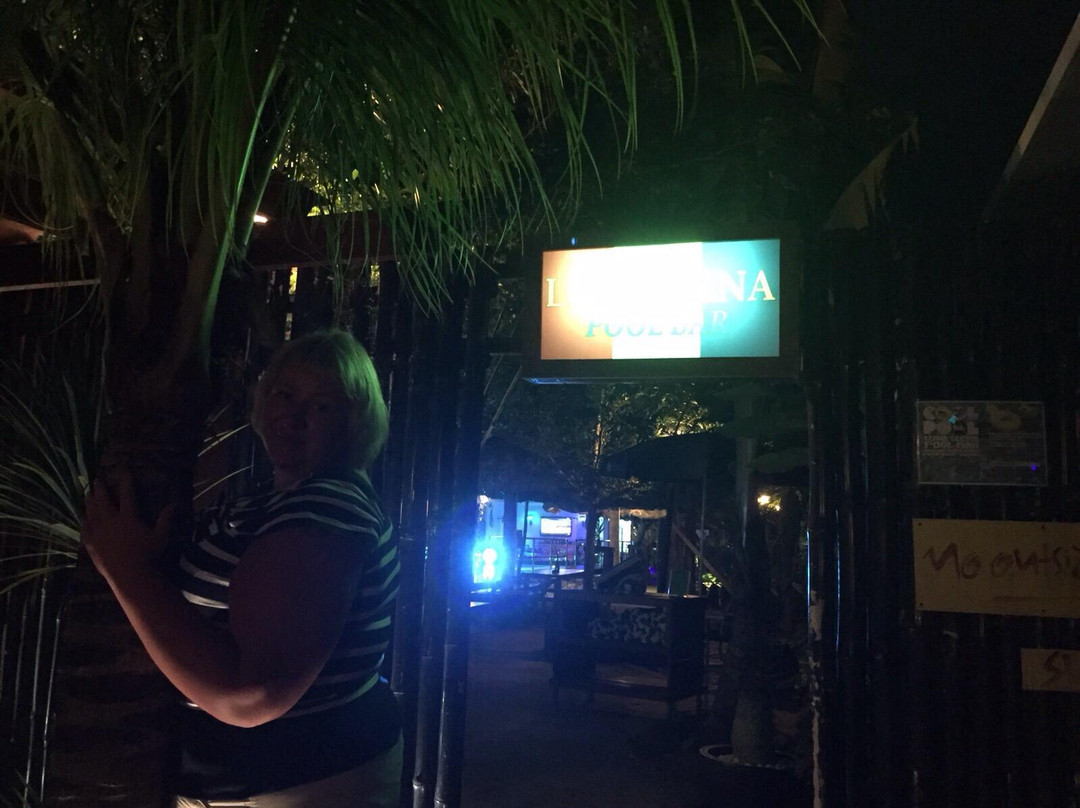 Luna Llena Pool Bar景点图片