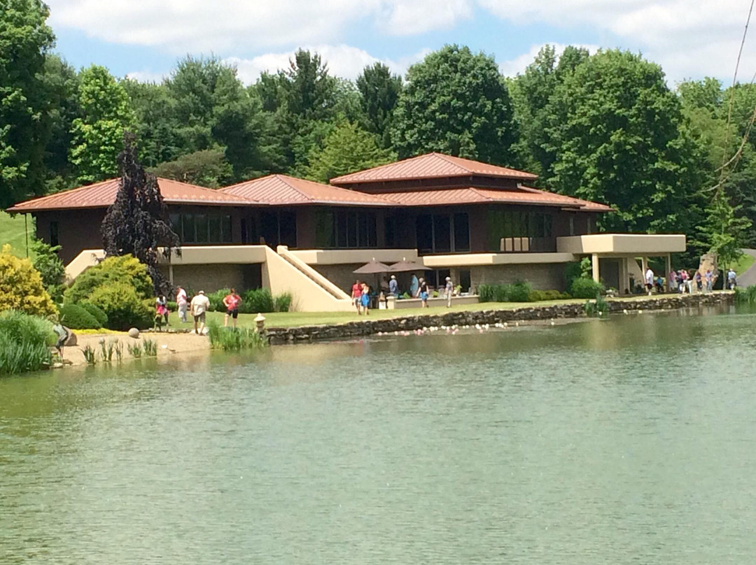 Schnormeier Gardens-Gambier必去景点