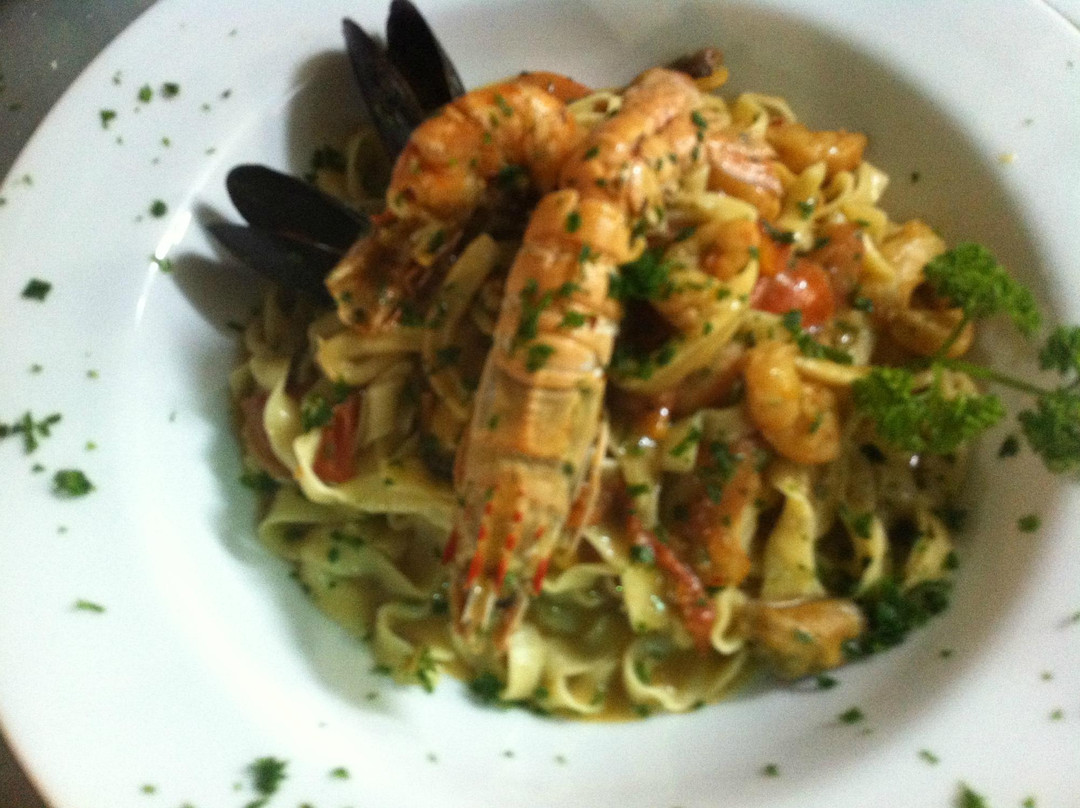 La Dolce Vita pizza e cantina toscana