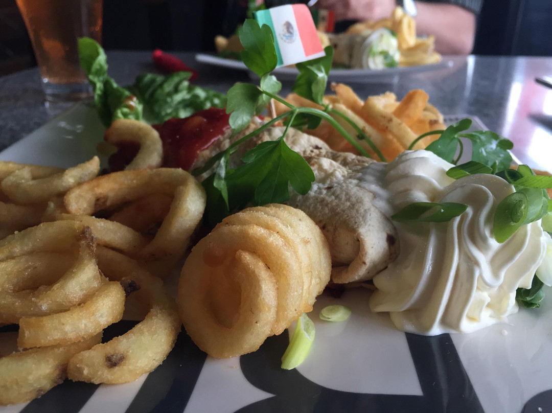 Moe's Mexican Bar & Grill