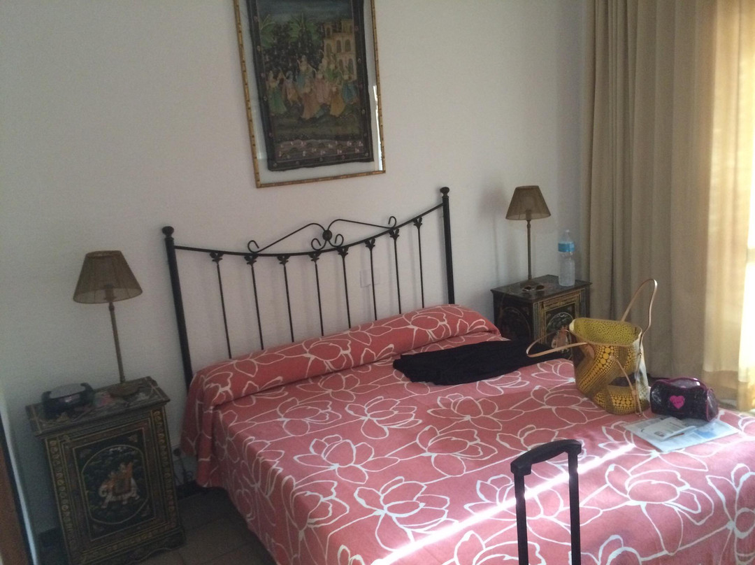 Hostal Residencia Catalina主图