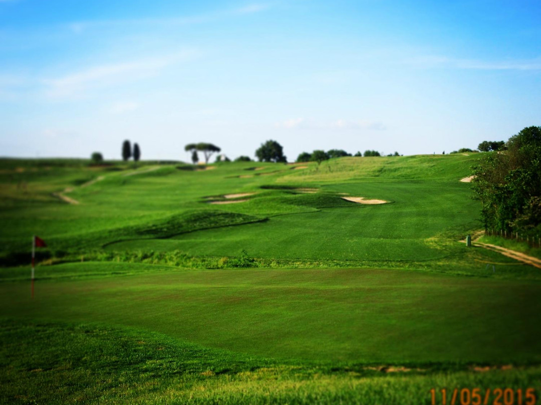 Terre dei Consoli Golf-Monterosi必去景点