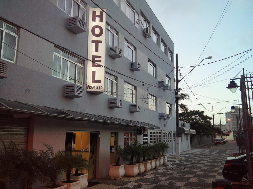 Matinhos酒店住宿-Hotel Praia E Sol