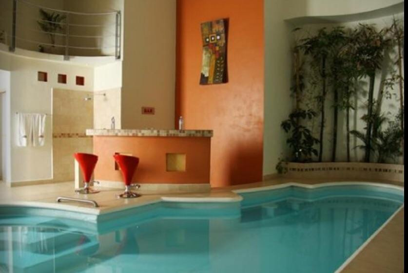 Autohotel VERSALLES主图