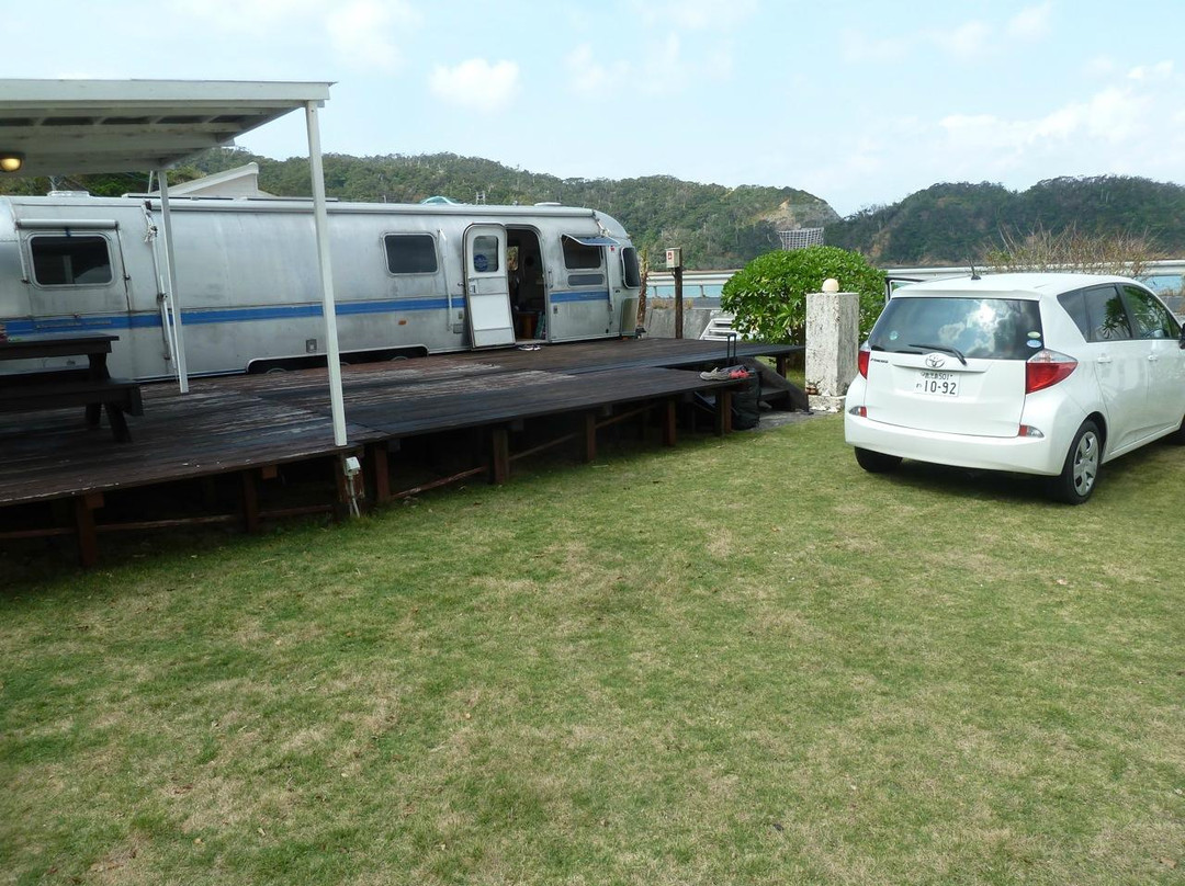 Barefoot Base Camp Kakeroma