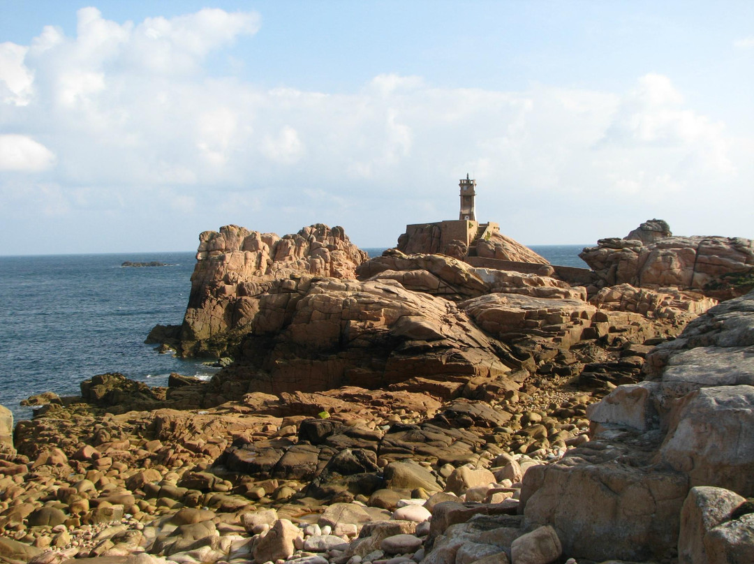 Le Phare du Paon景点图片