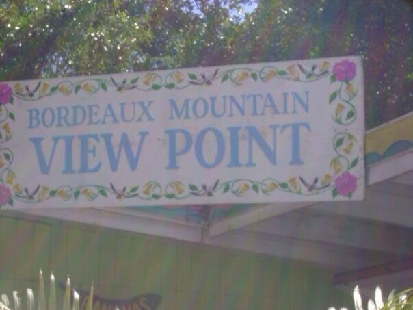 Bordeaux Mountain Trail-维尔京群岛国家公园必去景点